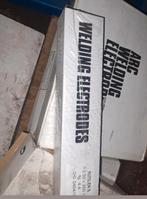 Laselektroden Linkoln Arc laselektroden 2.5 mm 4.4kg nieuw, Ophalen, Nieuw, 150 tot 250 ampère, Elektroden