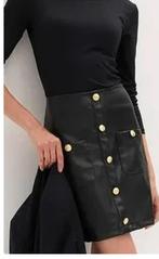 Trandy taille model korte rok in zwart nep leer met goud 42, Kleding | Dames, Rokken, Bonprix, Zwart, Maat 42/44 (L), Nieuw