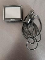 TomTom One navigatiesysteem met autolader, Ophalen of Verzenden, Gebruikt