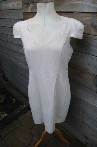 Jurk beige Hoss mt 46IT (EU40) Vaste prijs, Maat 38/40 (M), Beige, Ophalen of Verzenden, Zo goed als nieuw