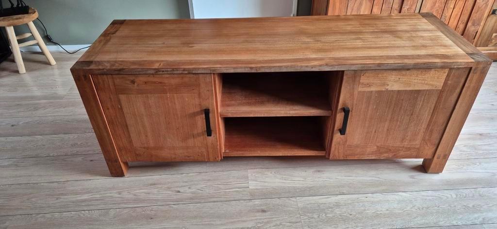 Te koop massief teak houten tv meubel., Ophalen, 50 tot 75 cm, 150 tot 200 cm, Minder dan 100 cm