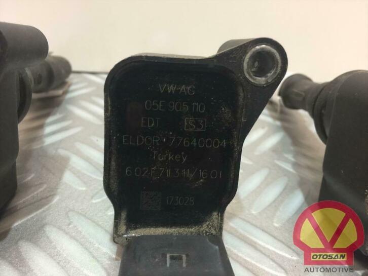 vw golf 7 seat audi skoda bobine met bougiestekker 05e905110, Gebruikt, Volkswagen, Volkswagen AG, Berliner Ring 2
38440  Wolfsburg, DE