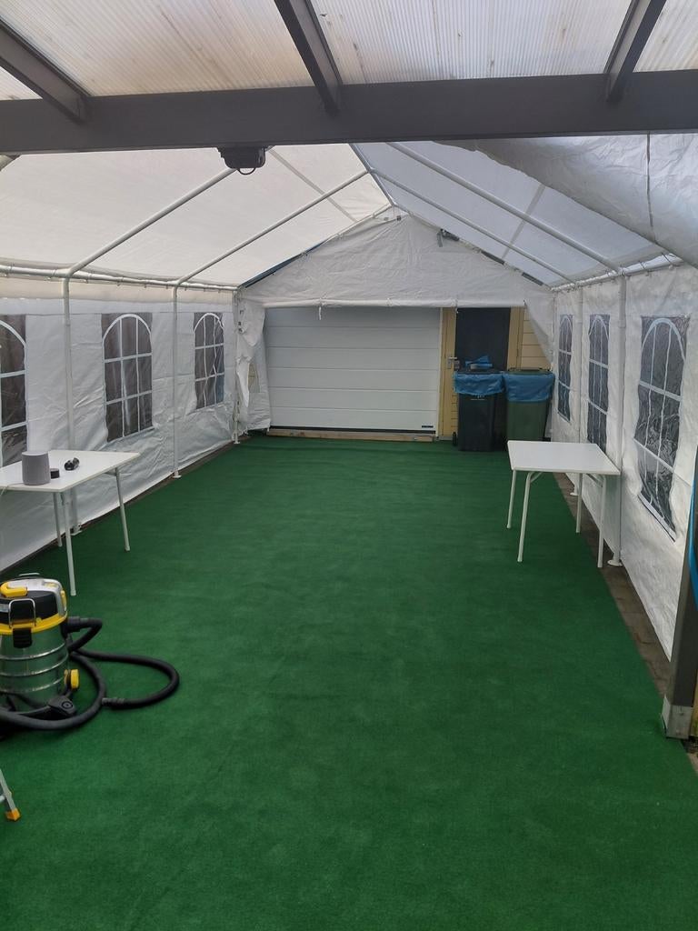 Bijna nieuwe tent 4x6 met grastapijt, Caravans en Kamperen, Tenten, Ophalen of Verzenden