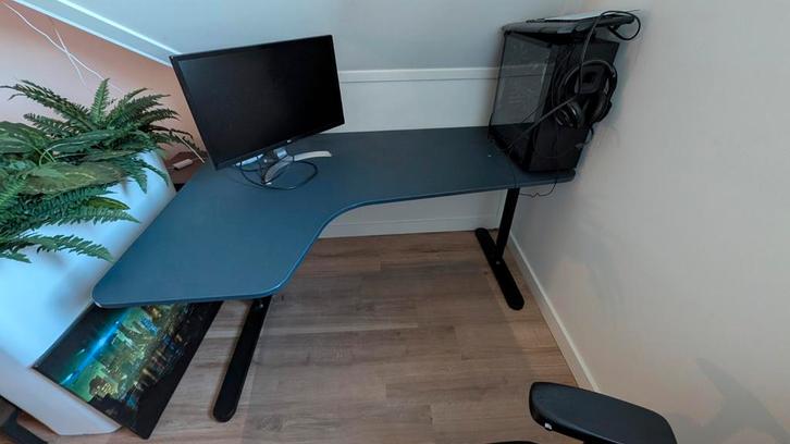 Ikea Bekant hoekbureau links - 160x110cm, Huis en Inrichting, Bureaus, Zo goed als nieuw, Bureau, In hoogte verstelbaar, Ophalen