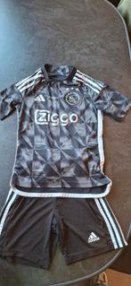 Ajax tenue maat 140 - Zo goed als nieuw, Ophalen, Adidas, Jongen of Meisje, Zo goed als nieuw