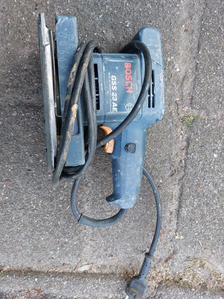 Bosch schuurmachine, Ophalen of Verzenden, Gebruikt, Minder dan 600 watt, Vlakschuurmachine