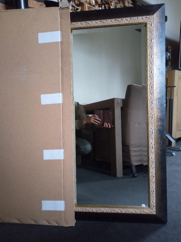 Grote spiegel zwart, goud, brons NIEUW, Huis en Inrichting, Woonaccessoires | Spiegels, Ophalen, 100 tot 150 cm, Nieuw, 75 tot 100 cm