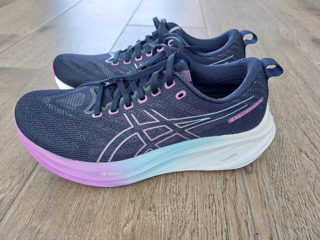 Hardloopschoenen Asics Women 40.5, Sport en Fitness, Loopsport en Atletiek, Hardloopschoenen, Ophalen of Verzenden, Zo goed als nieuw