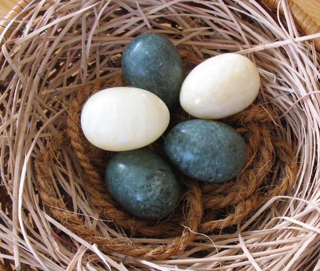 Mandje met marmeren eieren, Verzamelen, Ophalen of Verzenden, Overige typen