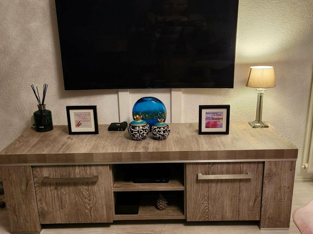 Tv kast, Ophalen of Verzenden