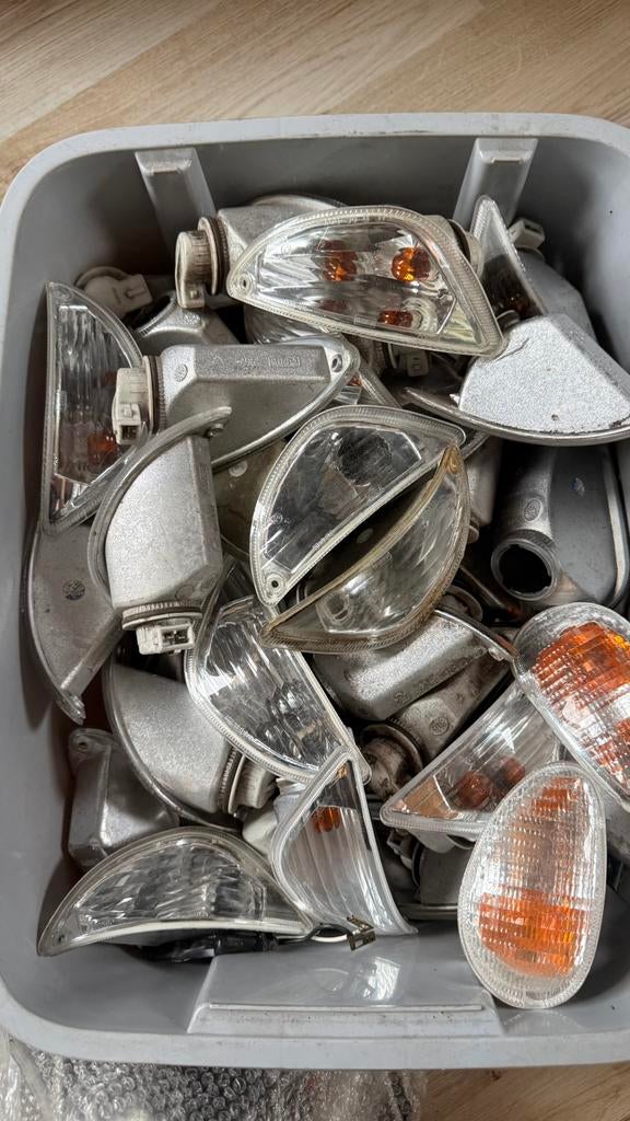 Vespa S/LX knipperlichten en andere onderdelen, Fietsen en Brommers, Brommeronderdelen | Algemeen, Ophalen, Nieuw, Overige typen