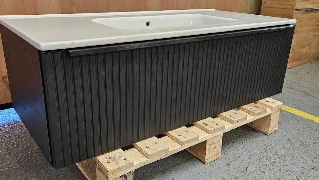 Detremmerie No Limit 100 cm met groef zwart structuur Nieuw, Huis en Inrichting, Badkamer | Badkamermeubels, Ophalen, Nieuw, 50 tot 100 cm