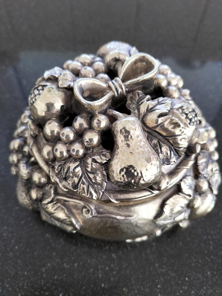 Zilverkleurig bewerkt schaaltje, Ophalen, Overige materialen, Gebruikt, Schaal