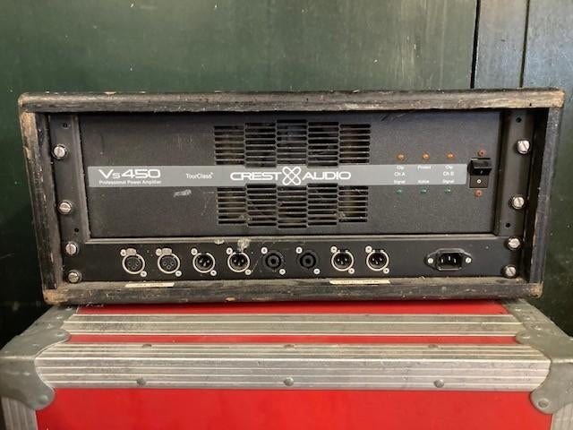 Crest VS 450 versterker, Ophalen, Gebruikt, 120 watt of meer, Overige merken