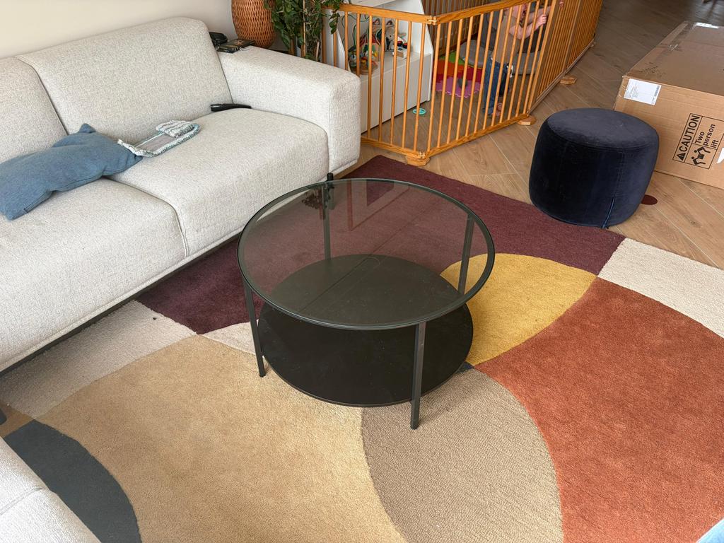Ikea Vittsjö Salontafel - Zwartbruin/Glas, Huis en Inrichting, Tafels | Salontafels, Ophalen, Rond, 50 tot 100 cm, Minder dan 50 cm