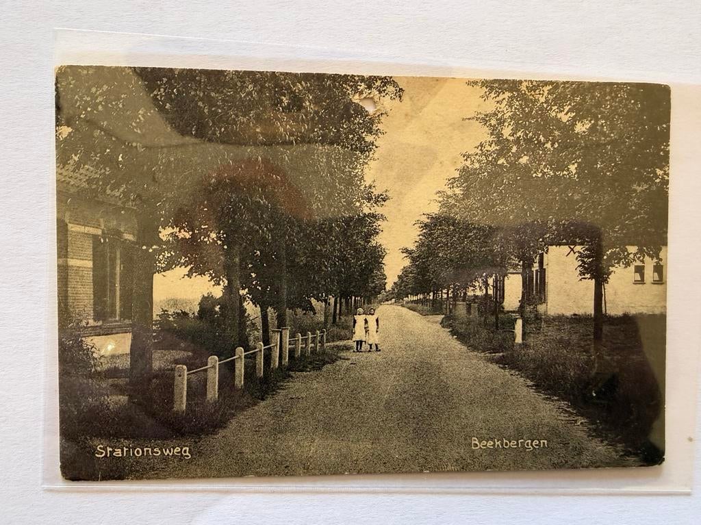 Oude ansichtkaart Stationsweg Beekbergen, Verzamelen, Ansichtkaarten | Nederland, Ophalen of Verzenden, Voor 1920, Gelopen, Gelderland