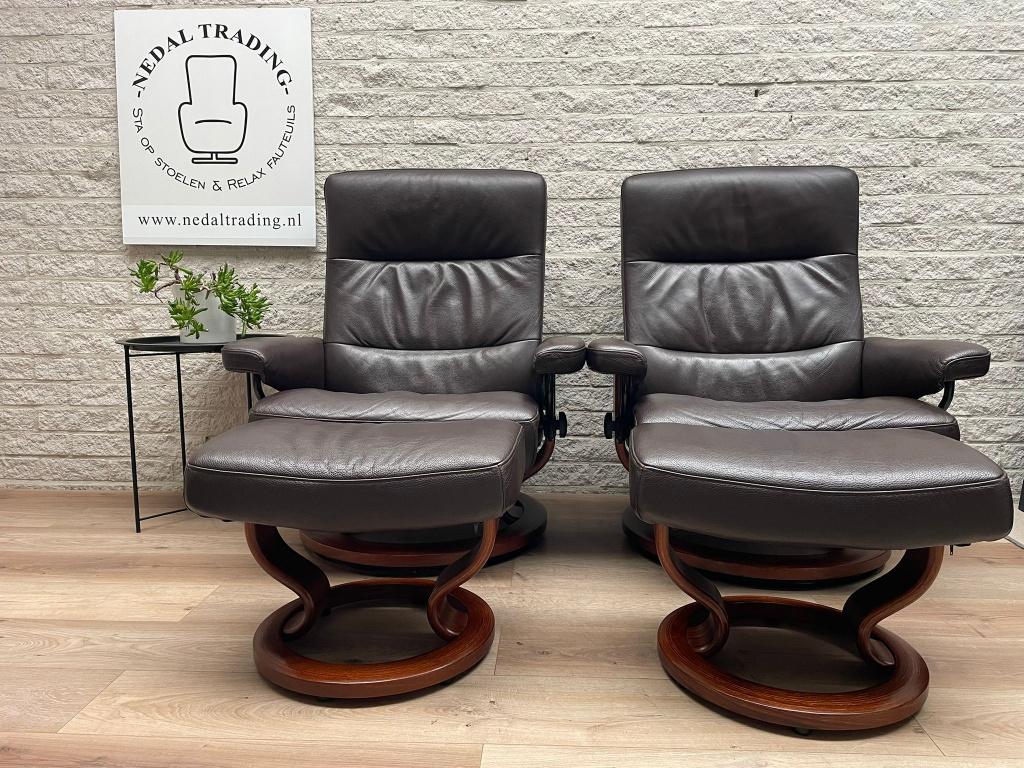 Set Stressless relaxfauteuils +hockers, relax stoel draibaar, Ophalen, N, N, Leer