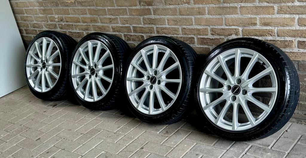 4x100 17 inch Suzuki Swift Borbet velgen Falken banden, Auto-onderdelen, Banden en Velgen, Gebruikt, Banden en Velgen, 17 inch