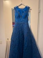 Nieuwe blauwe galajurk met prijskaartje, Kleding | Dames, Gelegenheidskleding, Ophalen of Verzenden, Nieuw, Blauw, Galajurk
