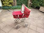 Vintage poppenwagen rood, oud en niet de mooiste, Ophalen, Gebruikt, Meisje