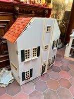 Super gaaf poppenhuis met inhoud, Ophalen, Gebruikt, Poppenhuis