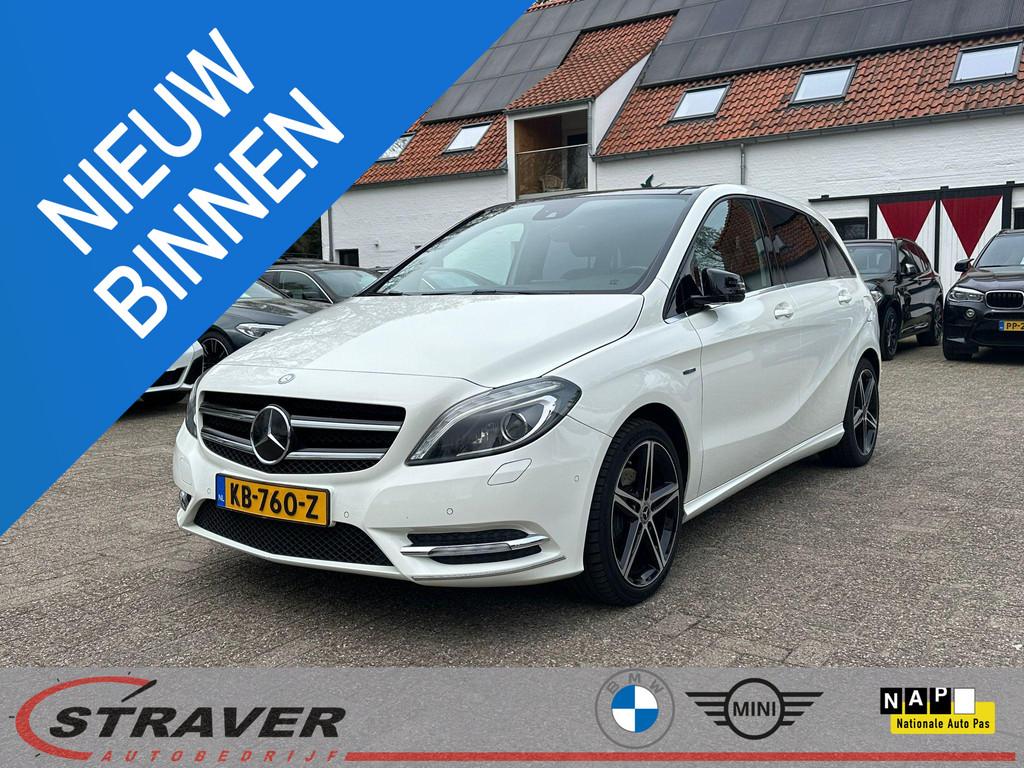 Mercedes-Benz B-klasse 180 Ambition |Panoramadak |Navigatie, Auto's, Mercedes-Benz, Gebruikt, Euro 6, 4 cilinders, 1595 cc