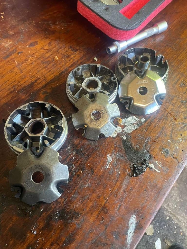 3 vario's peugeot verticaal/gy6, Ophalen of Verzenden, Gebruikt, Blok