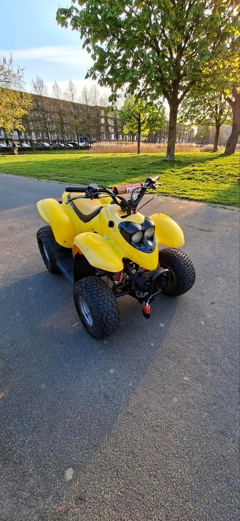 Brom quad op brommerkenteken zonder wok!, Fietsen en Brommers, Ophalen