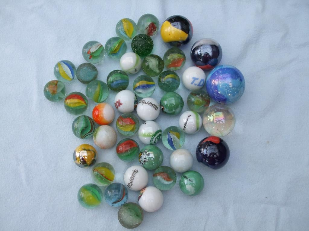 Glazen knikkers grote 35 stuks, Kinderen en Baby's, Speelgoed | Buiten | Los speelgoed, Ophalen of Verzenden, Zo goed als nieuw