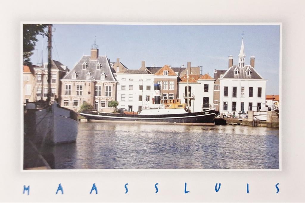 Maassluis - De Hoogstraat, Verzamelen, Ansichtkaarten | Nederland, Ophalen of Verzenden, Ongelopen, Zuid-Holland
