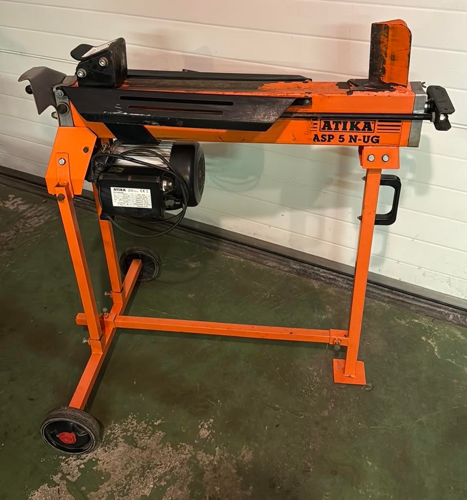 Liggende Atika houtklover, kloofmachine, klover 5 ton., Ophalen, Gebruikt, Liggend, Atika