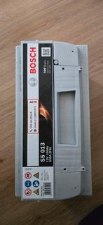 Nieuwe Bosch S5 013 Auto Accu 12V 100Ah 830A (EN), Ophalen, Nieuw, Universele onderdelen