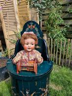 Antieke Kinderstoel met antieke kleuterpop, Ophalen, Gebruikt, Pop