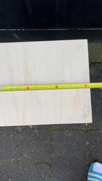 Houten krukje - Handgemaakt, Ophalen of Verzenden, Zo goed als nieuw, Hout