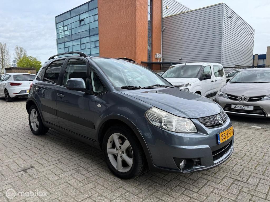 Suzuki SX4 1.6 Benzine Shogun uitvoering, Auto's, Suzuki, 15 km/l, Gebruikt, 4 cilinders, 49 €/maand