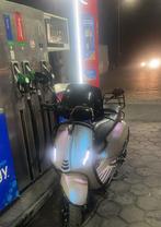 Vespa sprint 2021, Fietsen en Brommers, Scooters | Vespa, Ophalen, Zo goed als nieuw, Benzine, Vespa S