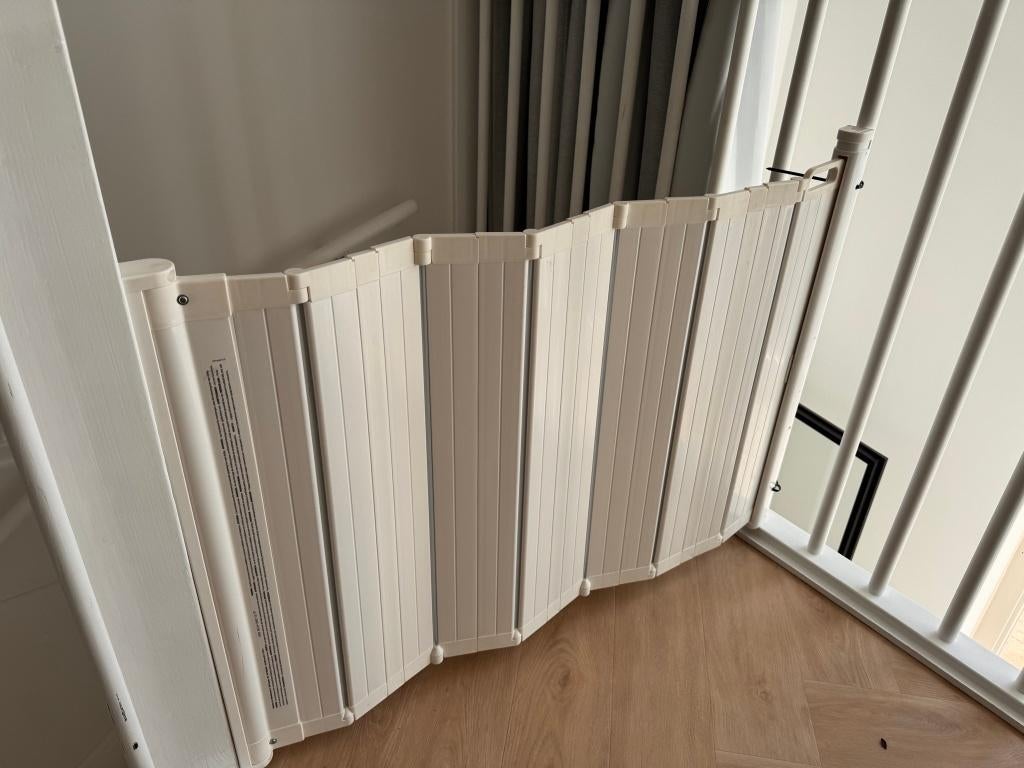 Babydan Guard Me XL Traphekje -55t/m113cm EUnorm EN1930:2011, Overige materialen, Oprolhekje, Ophalen of Verzenden, Zo goed als nieuw