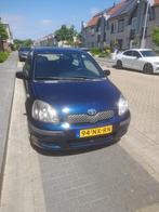 Toyota Yaris 1.3 16V Vvti 3DR Linea Terra 2004 Blauw, Auto's, Voorwielaandrijving, Stof, Zwart, 4 cilinders