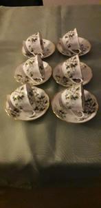Royal Albert thee kop en schotels, Ophalen of Verzenden, Zo goed als nieuw, Kop en/of schotel