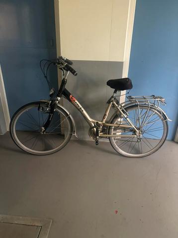 Batavus damesfiets beschikbaar voor biedingen