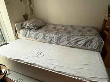 IKEA Slakt Bedframe met Onderbed en Opbergers - afbeelding 2