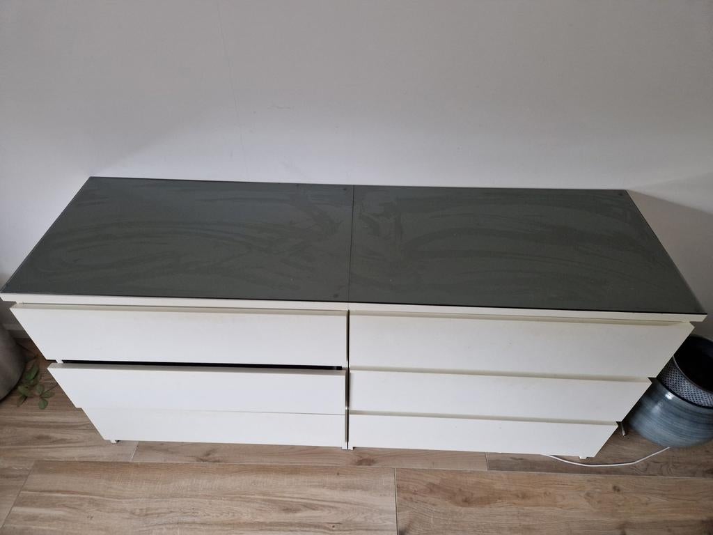 Glasplaat dressoir, Huis en Inrichting, Kasten | Ladekasten, Ophalen, 50 tot 100 cm, Zo goed als nieuw, 3 of 4 laden