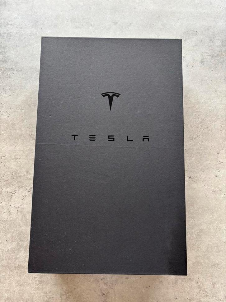 Tesla Tequila Karaf, Antiek en Kunst, Kunst | Designobjecten, Ophalen of Verzenden