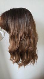 pruik  hazelnoot warm bruin  met slag !, Sieraden, Tassen en Uiterlijk, Uiterlijk | Haarverzorging, Ophalen of Verzenden, Nieuw