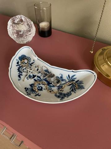 Vintage 50s Blue Danube Maanvormig Schaaltje - Zwiebelmuster beschikbaar voor biedingen
