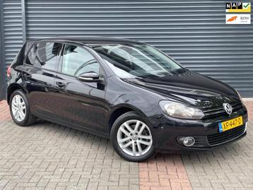 Volkswagen Golf 1.4 TSI Highline Aut | Navi | Pdc | Led beschikbaar voor biedingen