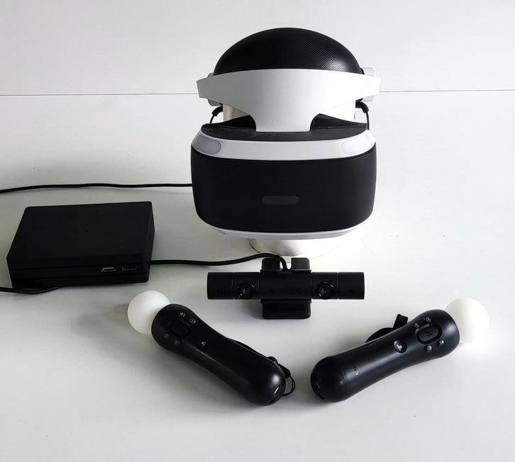PS4 VR Headset Bundel + 2 x Motion Move €169,95 EUR, Spelcomputers en Games, Games | Sony PlayStation 4, Zo goed als nieuw, Overige genres