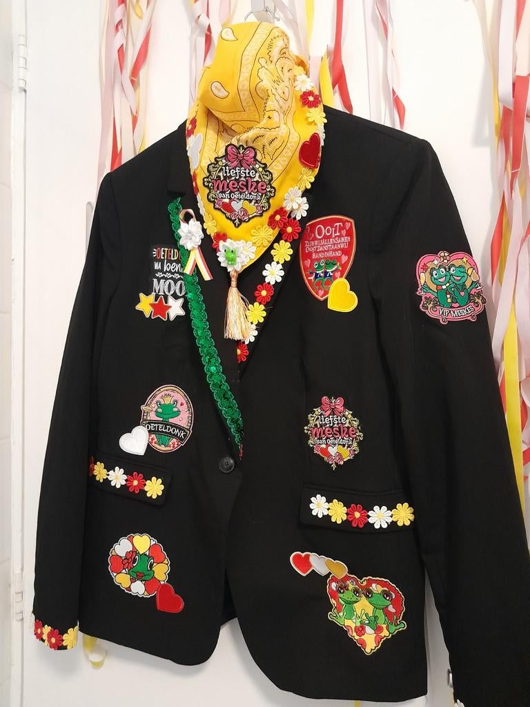 Oeteldonk damesjasje maar 42, Kleding | Dames, Carnavalskleding en Feestkleding, Maat 42/44 (L), Ophalen of Verzenden, Zo goed als nieuw