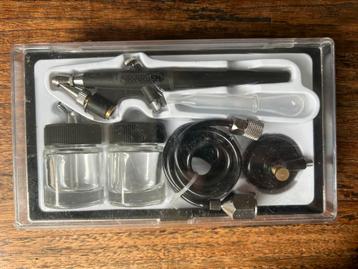 *NIEUW* Airbrush - single action beschikbaar voor biedingen