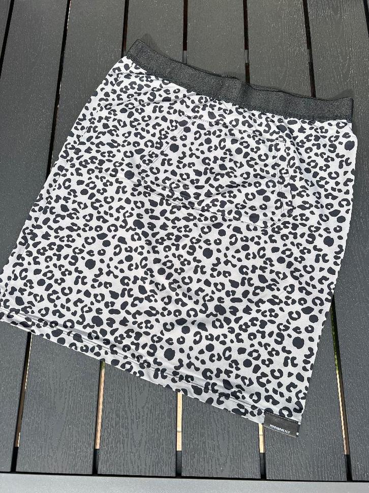 Rokje travelstof Penn & Ink maat 38, Kleding | Dames, Rokken, Zo goed als nieuw, Maat 38/40 (M), Grijs, Boven de knie, Ophalen of Verzenden